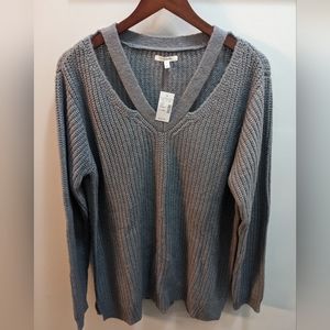 *3/$25* NWT! Women's Maurices Gray Sweater - Size XL